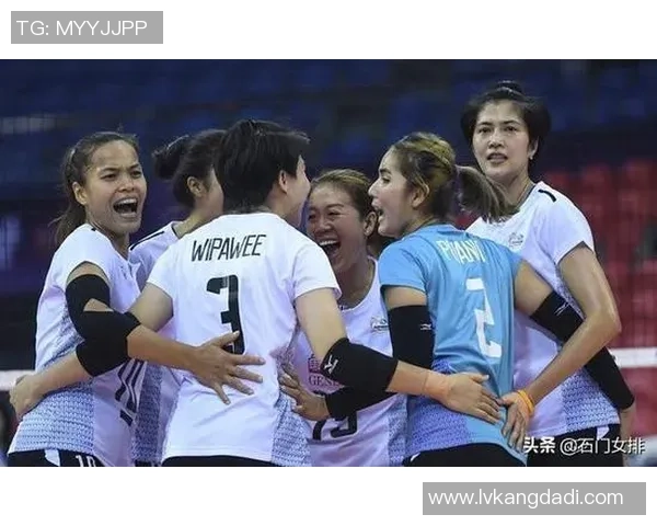 南京排球队的力量变革引发热议展现团队精神与竞技实力的崛起